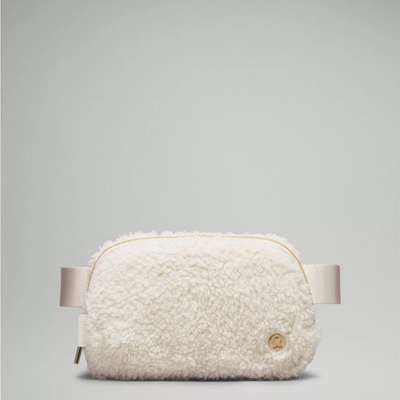 lululemon athletica Handbags - Everywhere Belt Bag Fleece White Opal Gold